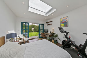 Garden Room Internal- click for photo gallery
